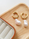 STATEMENT PEARL EARRINGS