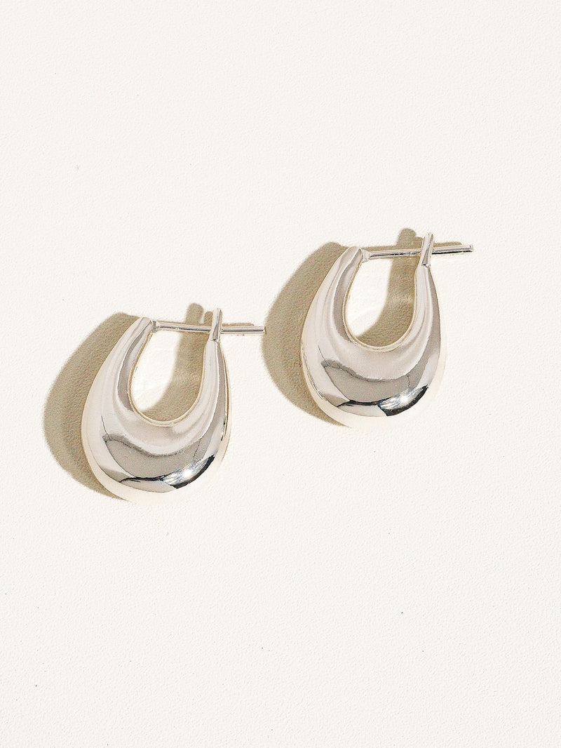 CLASSIC SILVER HOOP EARRINGS