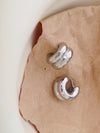 DOUBLE C HOOP EARRINGS - SILVER