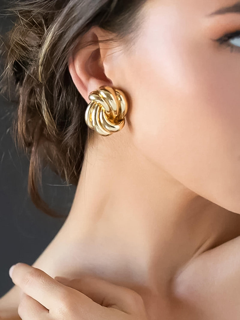 18K WAVY RECTANGULAR  EARRINGS