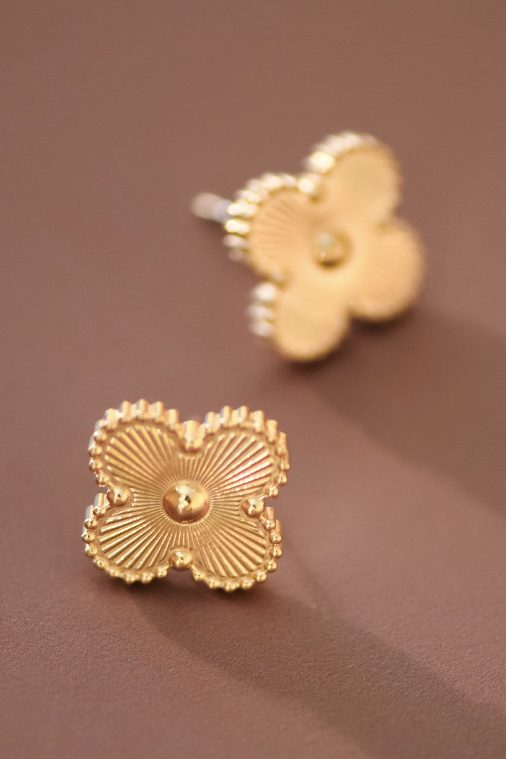 18K CLOVER EARRINGS