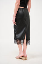 LACE EDGE SKIRT