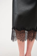 LACE EDGE SKIRT