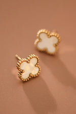 18K WHITE CLOVER EARRINGS