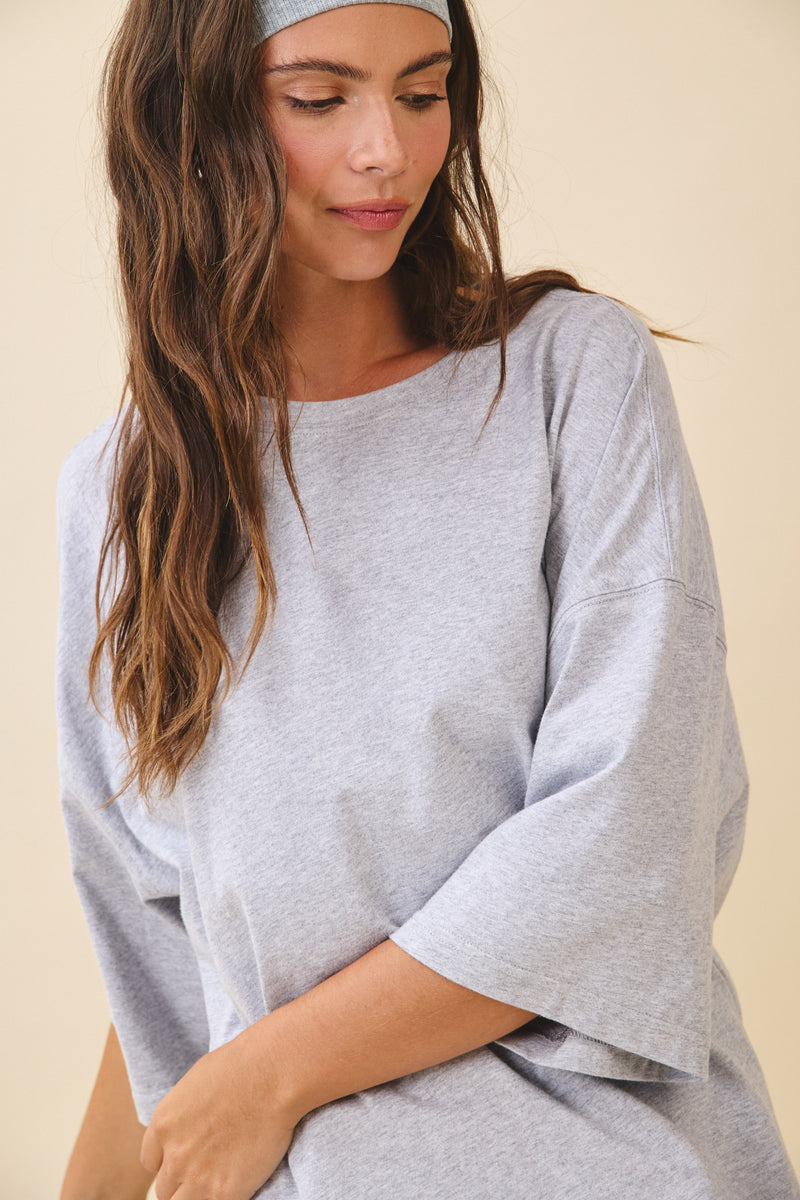 FAVORITE OVERSIZED T