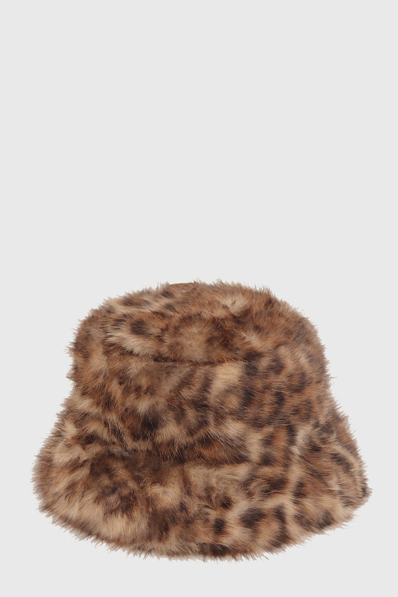 FUZZY LEOPARD BUCKET HAT